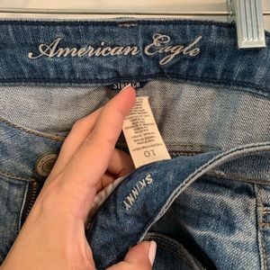 American Eagle Skinny Capris